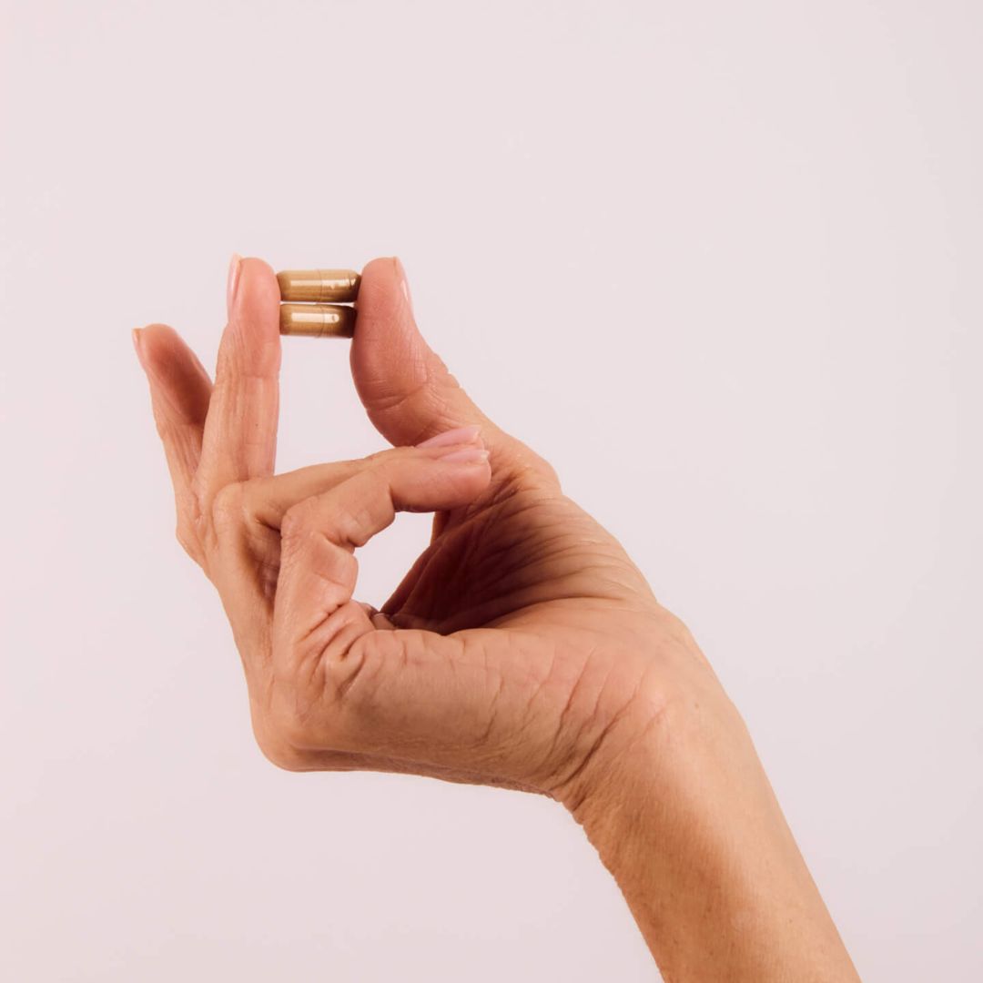 complément alimentaire naturel ménopause bouffées chaleur prise de poids safran naali